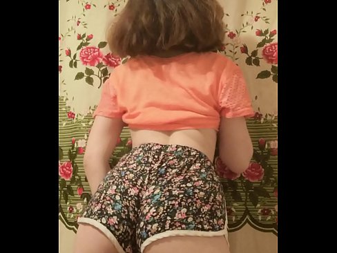 ❤️ seksi genç bebeğim soyunma kapalı onu şort üzerinde kamera ❌ Porno fb tr.pornplaybb.ru ☑