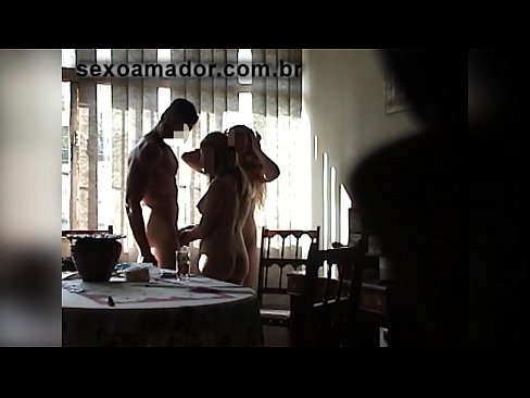 ❤️ Seks arkadaşlar dev bir adam ve onunla bir üçlü davet ❌ Porno fb tr.pornplaybb.ru ☑